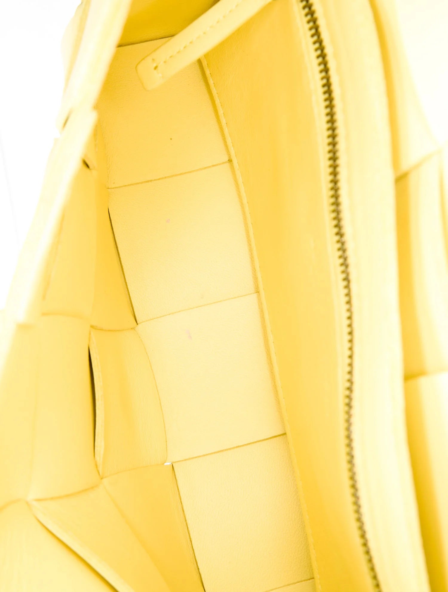 Bottega Veneta Intrecciato Cassette Bag