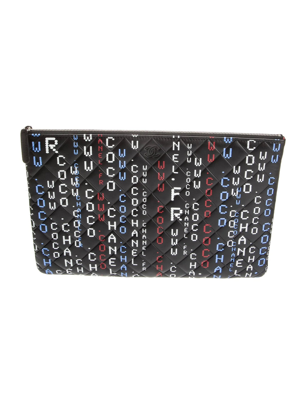 Chanel SS/17 O Clutch